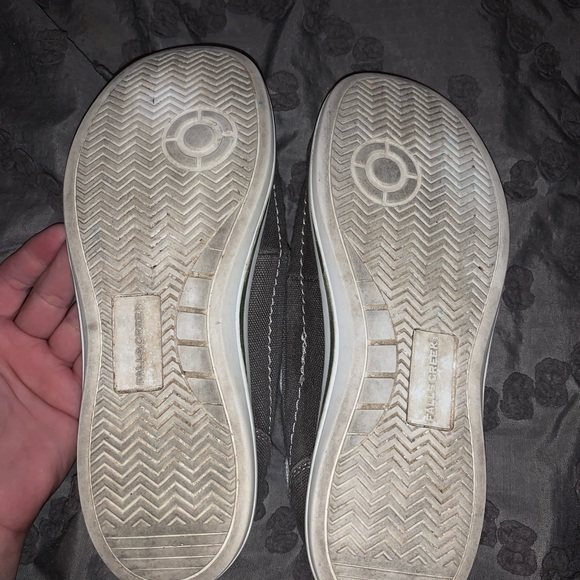Off brand Sperry Boys shoes - Picture 4 of 4